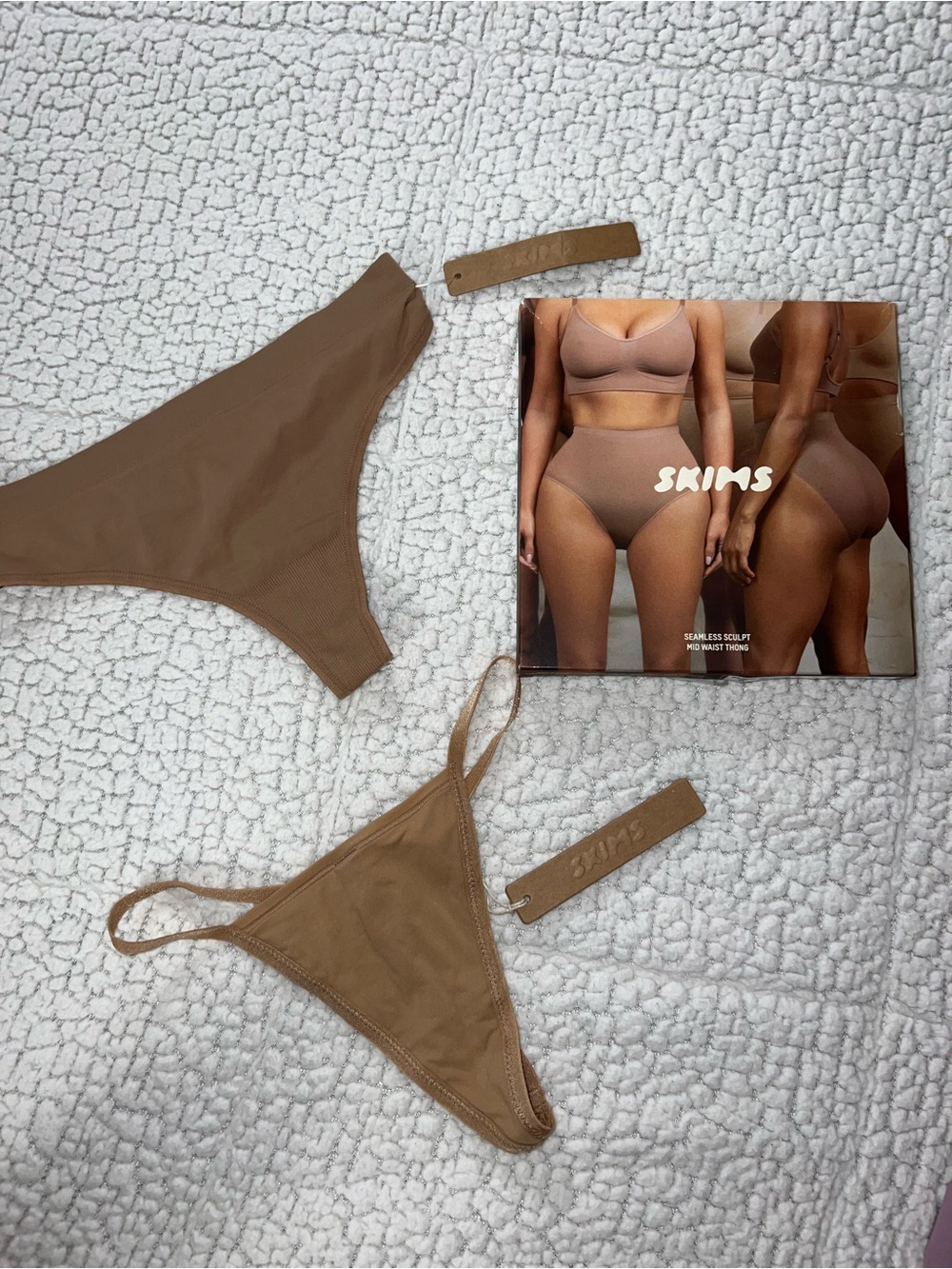 SKIMS Thongs Set of 3